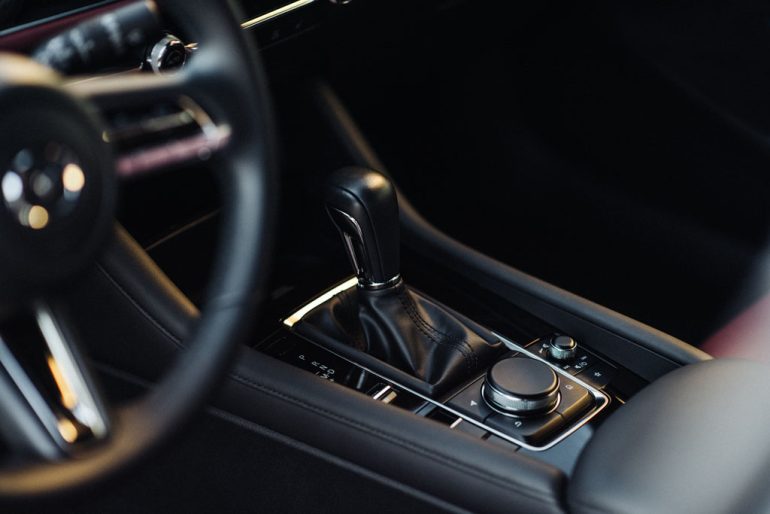 2026 mazda3 sedan shifter