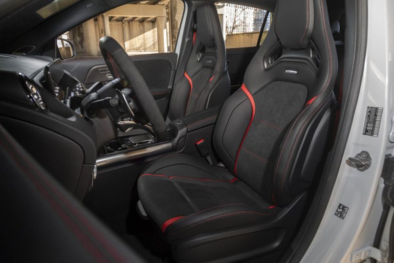 2026 mercedes-benz gla 35 front seats