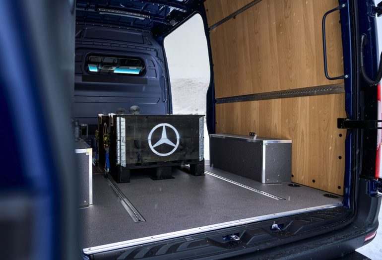 2026 Mercedes-Benz Sprinter cargo