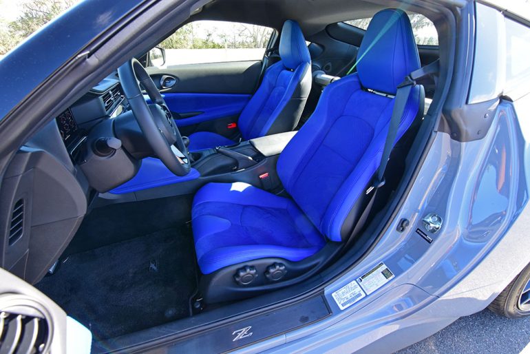 2026 nissan z seats