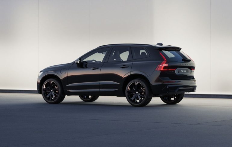 2026 volvo xc60 rear