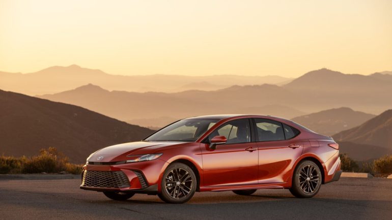 2026 Toyota Camry Invoice Price, Dealer Cost, and How to Get the Best Deal Near You