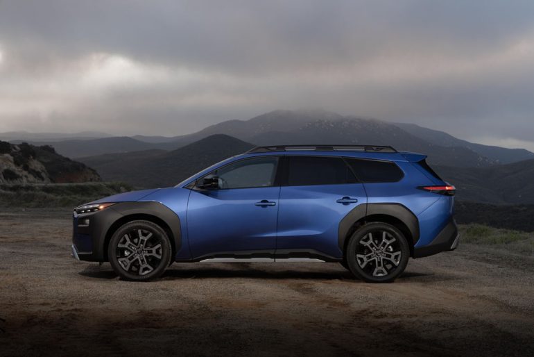 2026 subaru trailseeker side