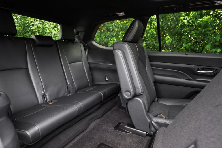 2026 toyota grand highlander third row seats
