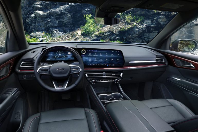2027 Chevrolet Traverse interior dashboard