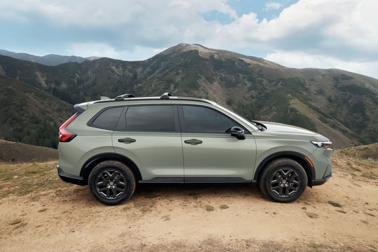 2027 honda cr-v side