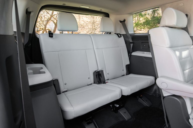 2027 hyundai santa fe third row seats