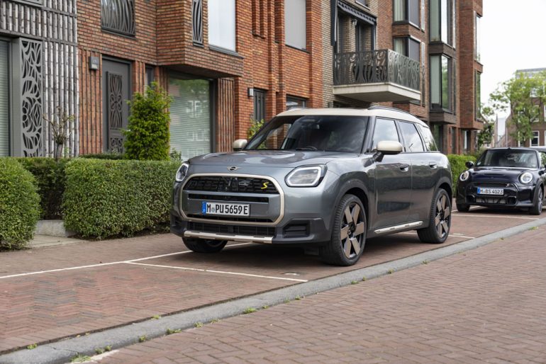 2027 mini countryman