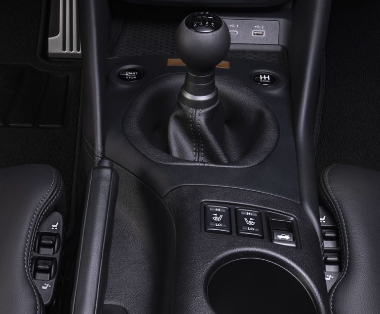 2026 nissan z manual shifter