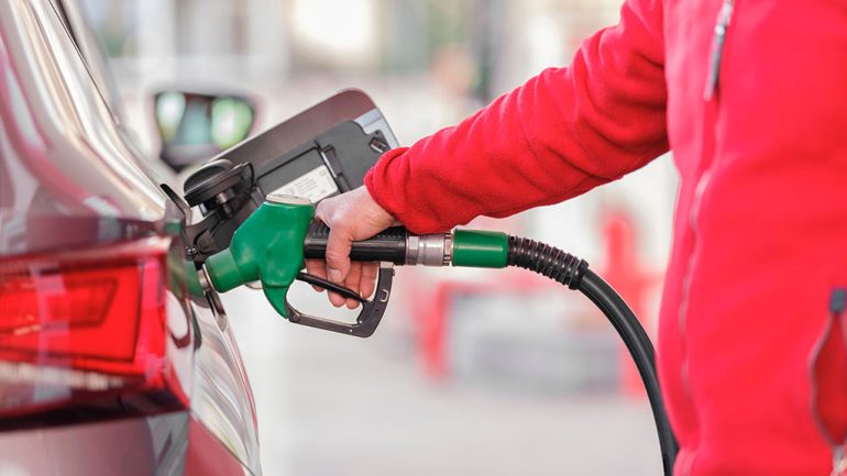 EPA Allows Early Winter-Blend Gasoline Sales in Push to Lower Pump Prices