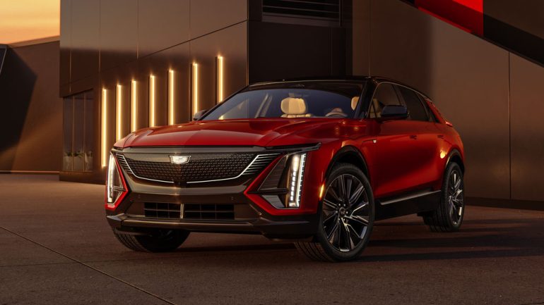 GM May Not Bring Apple CarPlay Back to Future EVs After All