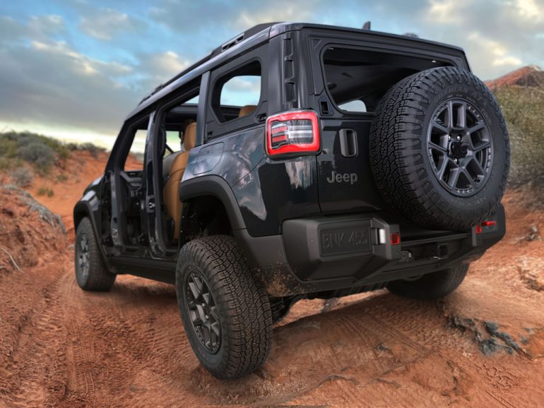 2026 jeep recon rear