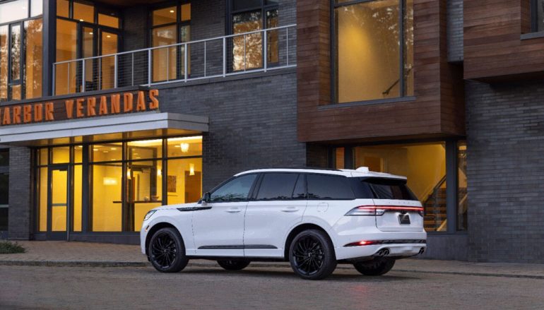 2026 lincoln aviator rear