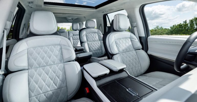 2026 lincoln navigator seats