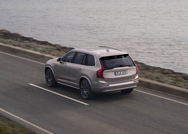 2026 volvo xc90 rear