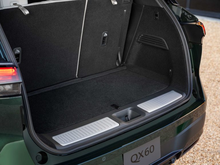 2027 INFINITI QX60 cargo