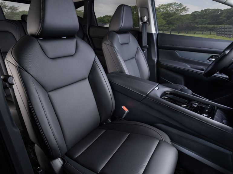 2027 Nissan Murano front seats