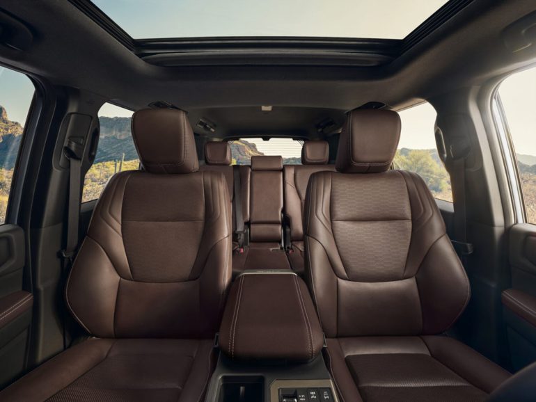 2027 toyota land cruiser seats