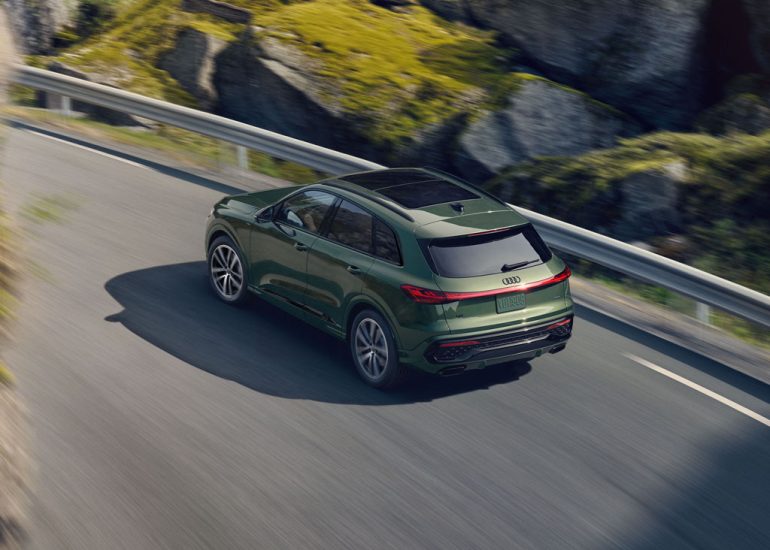 2027 audi q5 rear