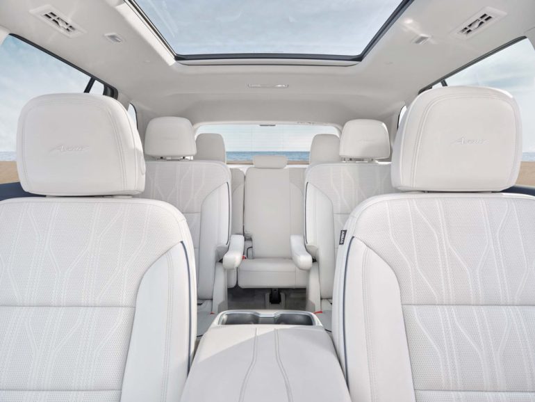 2027 buick enclave seats