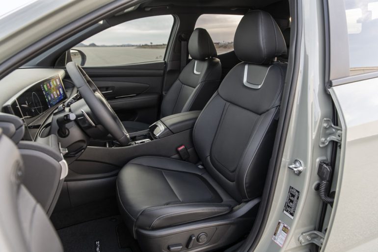 2027 hyundai santa cruz front seats