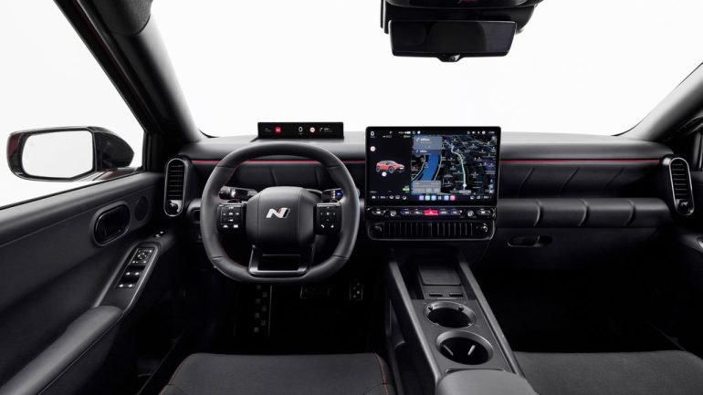 Hyundai Makes the Instrument Cluster an Optional Extra in Two New Models