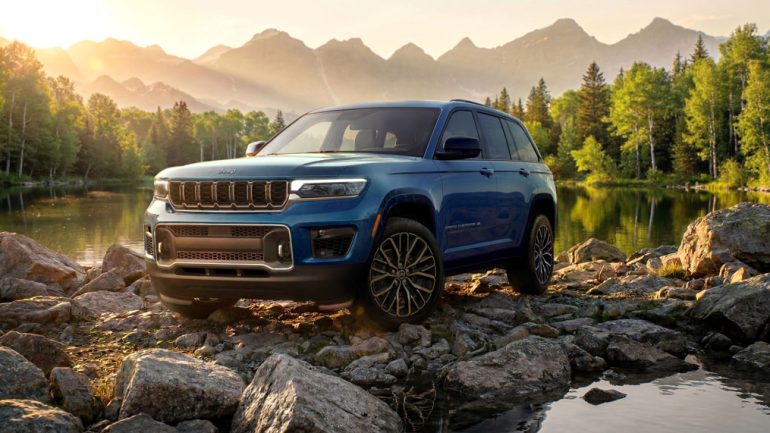 2028 Jeep Grand Cherokee Could Finally Get 420-HP Hurricane Inline-Six Power