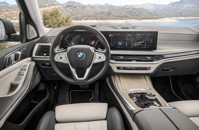 2026 BMW X7 dashboard