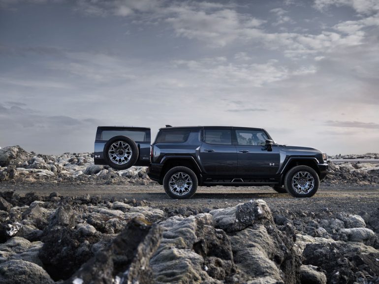 2026 GMC HUMMER EV SUV cargo door