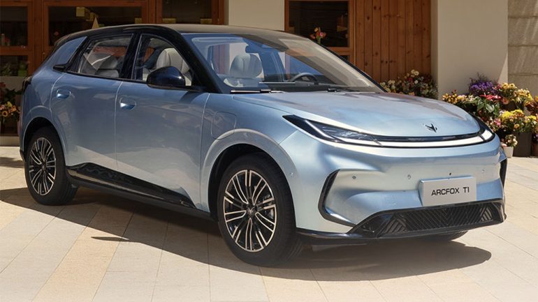 Sodium-Ion 12-Volt Car Batteries Enter Production as a New Rival to Lead-Acid