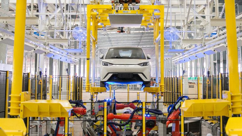 Major Automakers Push Congress to Ban Chinese Cars From the U.S. Market