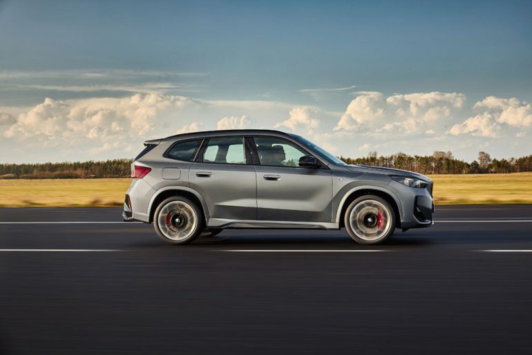 2027 bmw x1 side