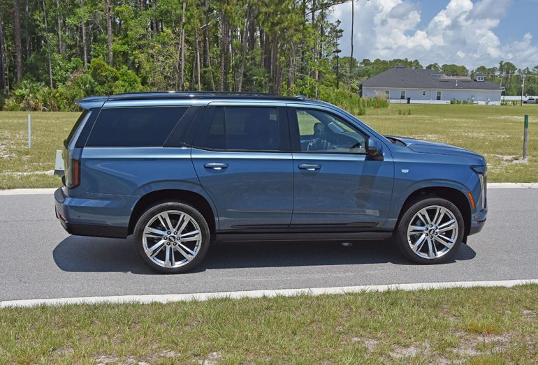 2027 cadillac escalade side