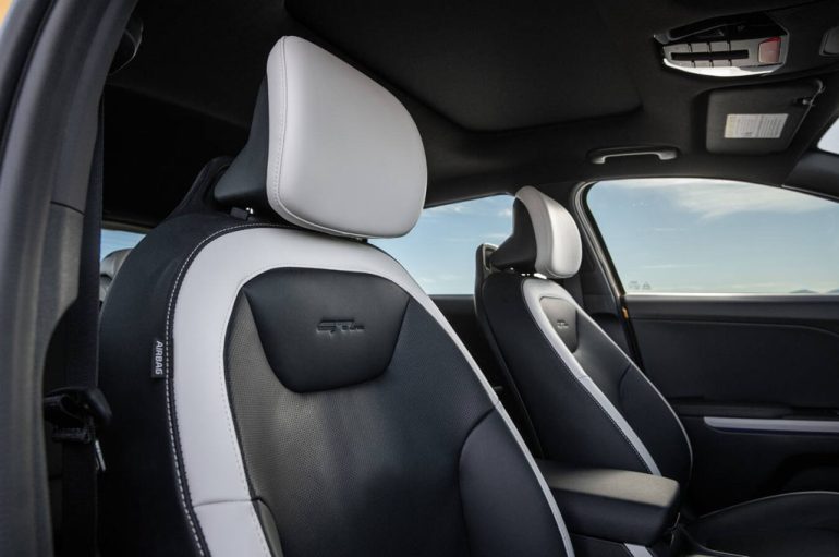 2027 Kia K4 Hatchback front seats