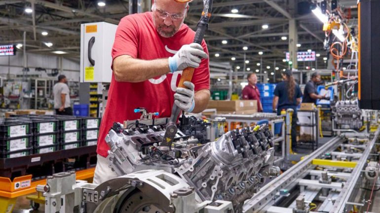 UAW Slams GM’s Massive $20 Billion Stock Buyback as Tensions Rise Over Worker Pay and Benefits
